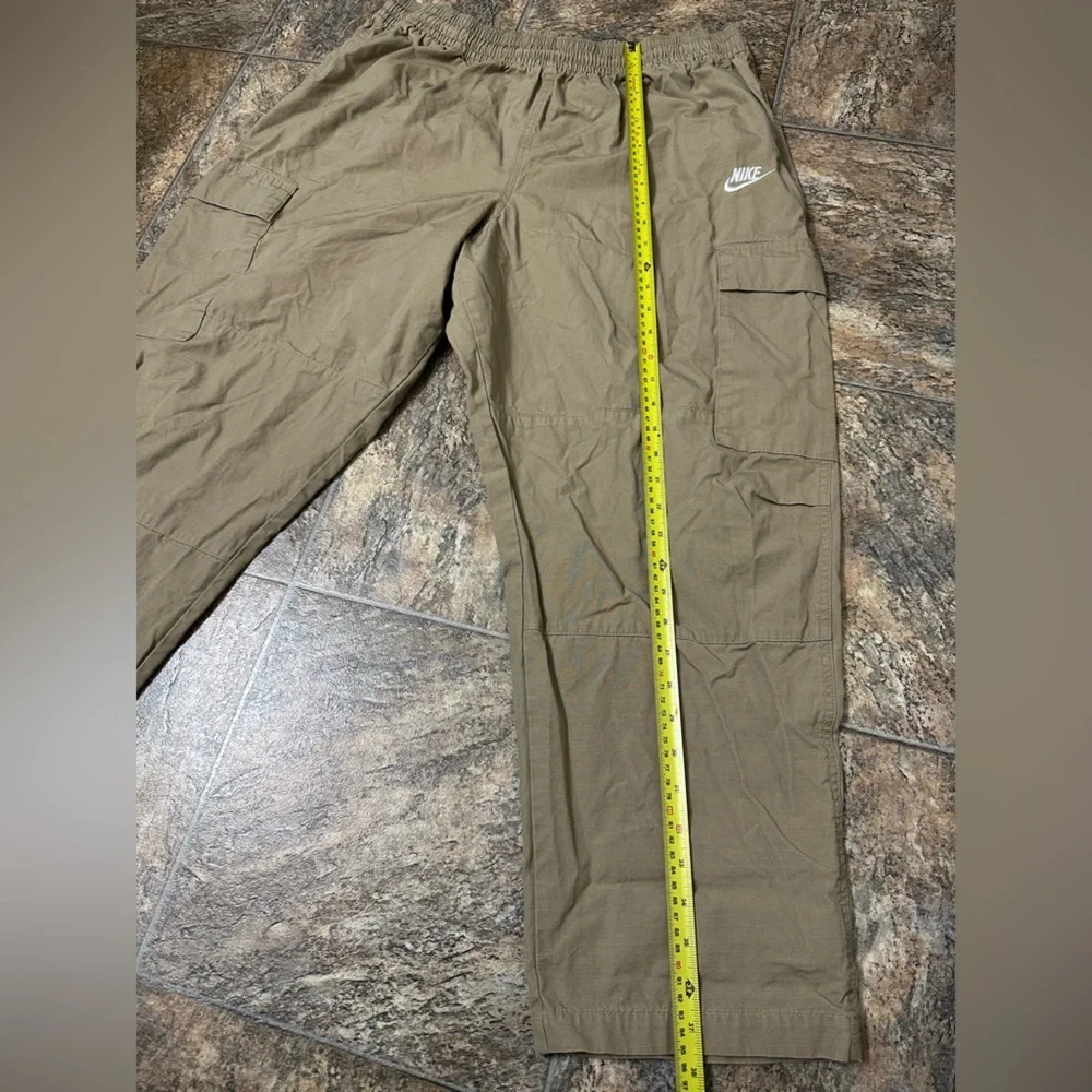 Nike Club Woven Cargo Parachute Pants- XL- 100% Cotton
